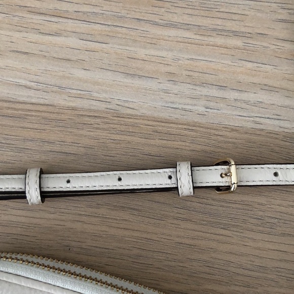 Coach crossbody bag, like new - Picture 5 of 8